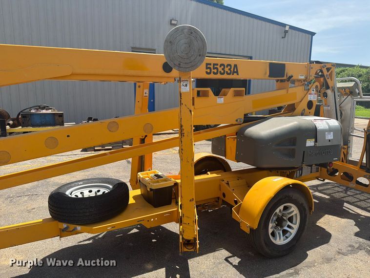 image for item FI0258 2017 Haulotte 5533A boom lift