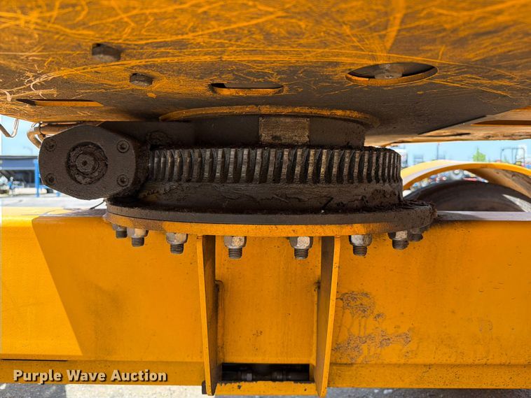 image for item FI0258 2017 Haulotte 5533A boom lift