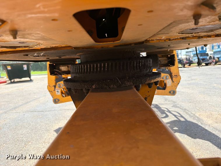 image for item FI0258 2017 Haulotte 5533A boom lift