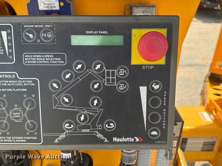 image for item FI0258 2017 Haulotte 5533A boom lift