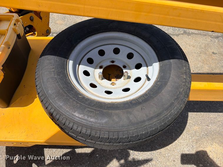 image for item FI0258 2017 Haulotte 5533A boom lift