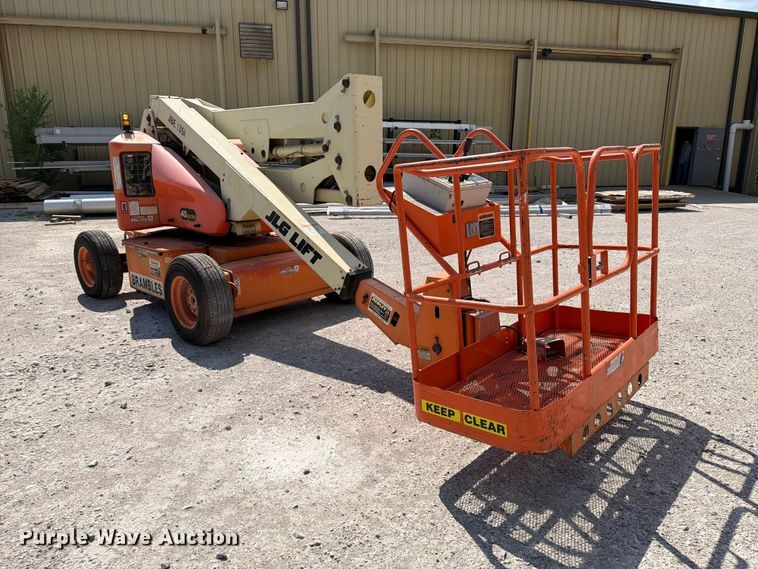 image for item FI0272 1994 JLG 40 Electric boom lift