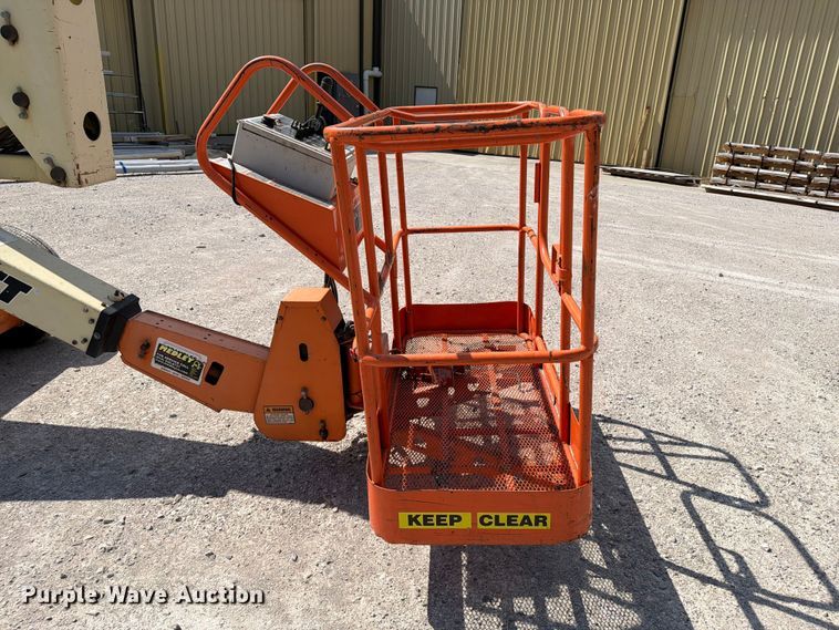 image for item FI0272 1994 JLG 40 Electric boom lift