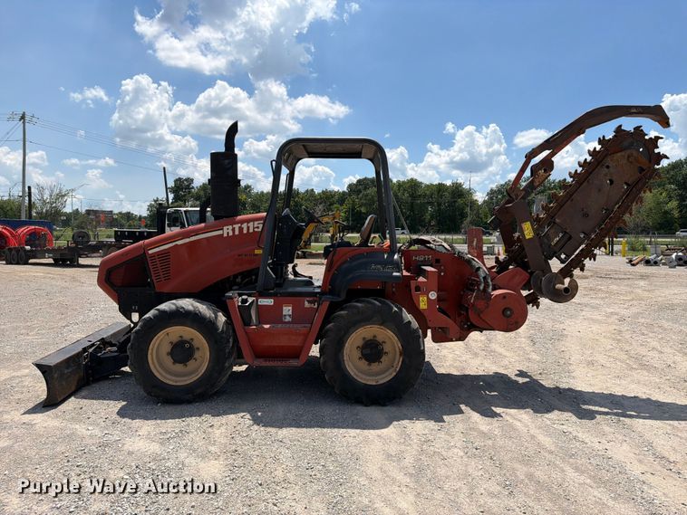 image for item FI0279 2003 Ditch Witch RT115 trencher