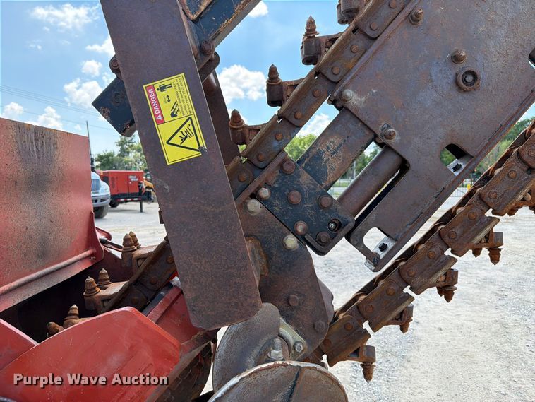 image for item FI0279 2003 Ditch Witch RT115 trencher