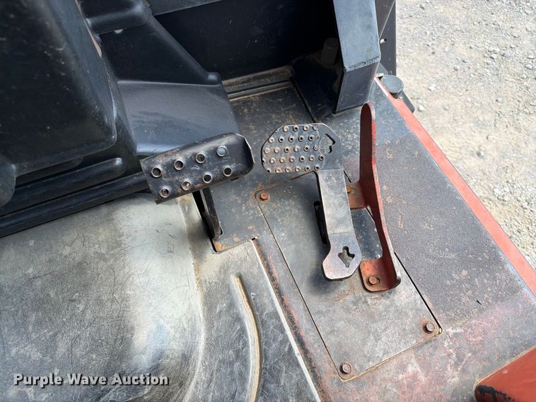 image for item FI0279 2003 Ditch Witch RT115 trencher