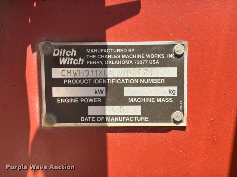 image for item FI0279 2003 Ditch Witch RT115 trencher
