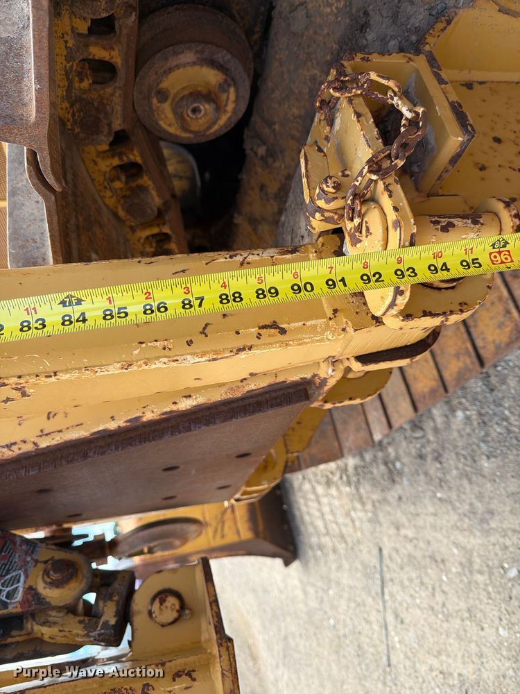 image for item FI1009 2008 Caterpillar D5K pipelayer