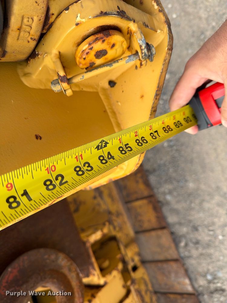 image for item FI1009 2008 Caterpillar D5K pipelayer