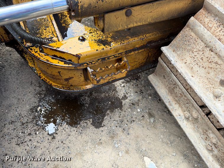 image for item FI1009 2008 Caterpillar D5K pipelayer