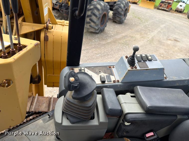 image for item FI1009 2008 Caterpillar D5K pipelayer