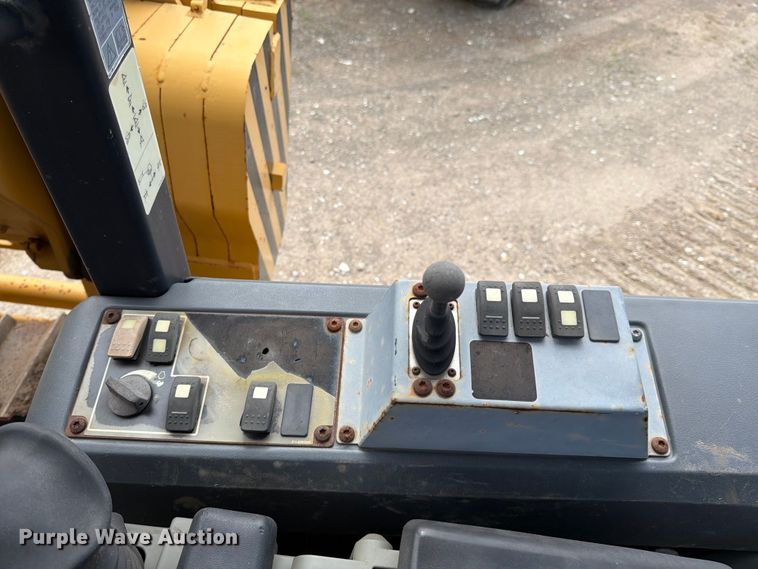image for item FI1009 2008 Caterpillar D5K pipelayer