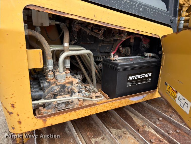 image for item FI1009 2008 Caterpillar D5K pipelayer