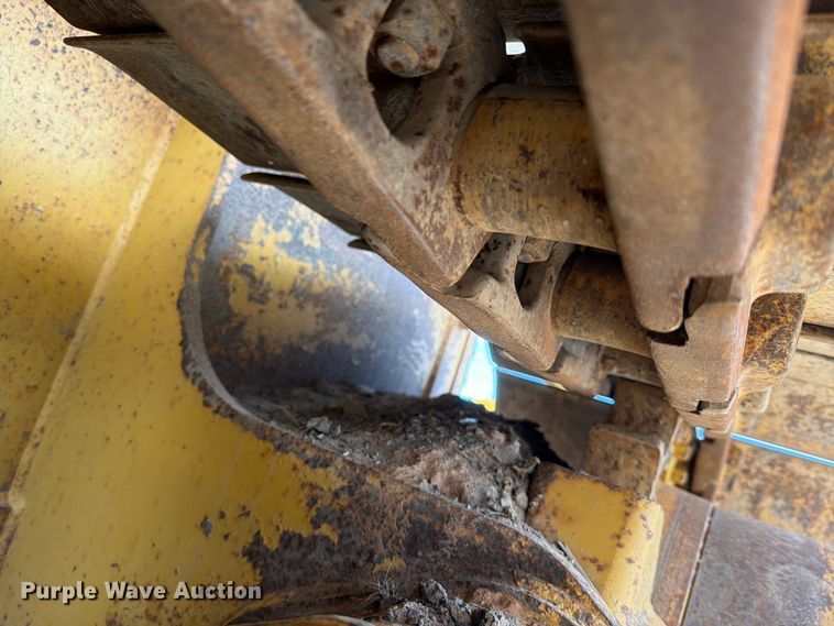 image for item FI1009 2008 Caterpillar D5K pipelayer
