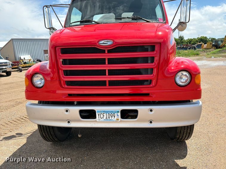 image for item FK0251 1999 Sterling LT vacuum truck