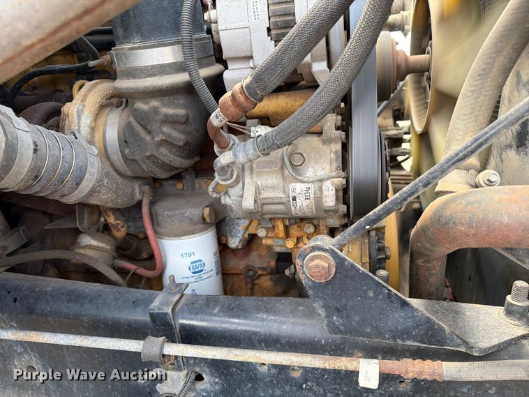 image for item FK0251 1999 Sterling LT vacuum truck