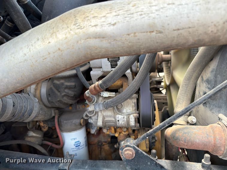 image for item FK0251 1999 Sterling LT vacuum truck