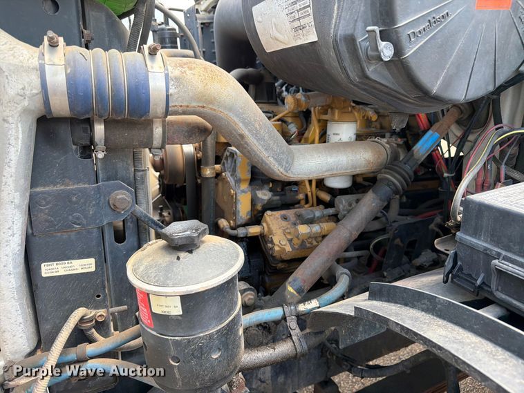 image for item FK0251 1999 Sterling LT vacuum truck