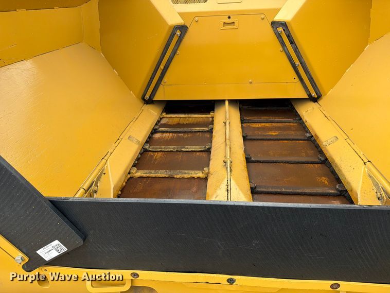 image for item FK0297 2014 Carlson CP100 paver