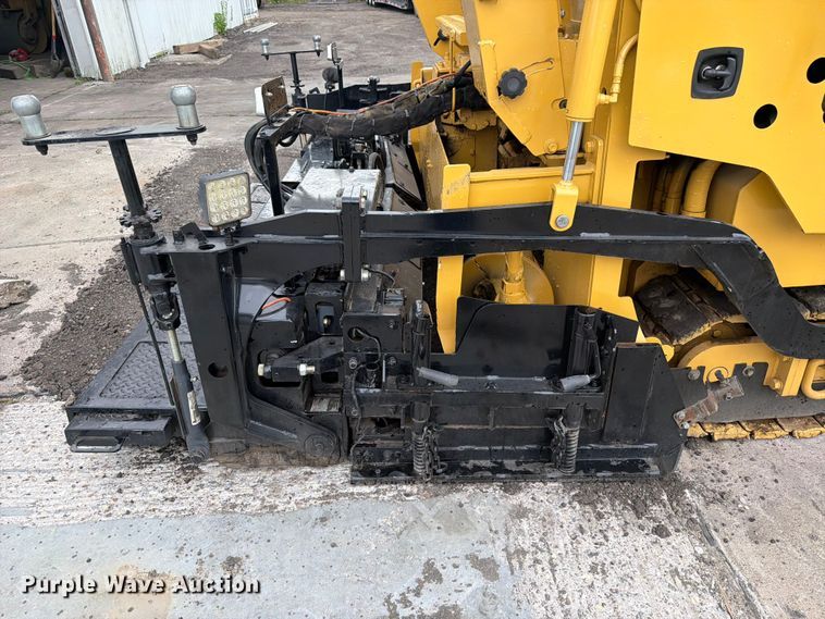 image for item FK0297 2014 Carlson CP100 paver