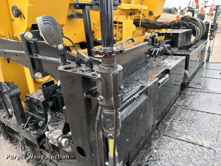 image for item FK0297 2014 Carlson CP100 paver