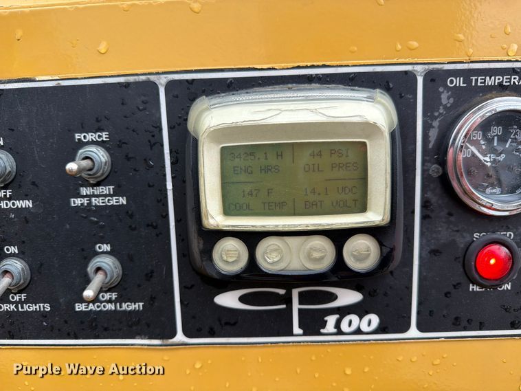 image for item FK0297 2014 Carlson CP100 paver