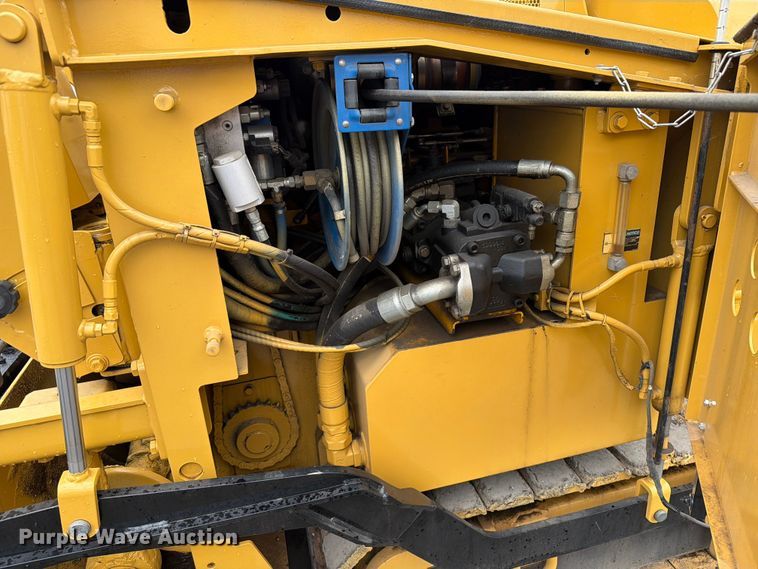 image for item FK0297 2014 Carlson CP100 paver