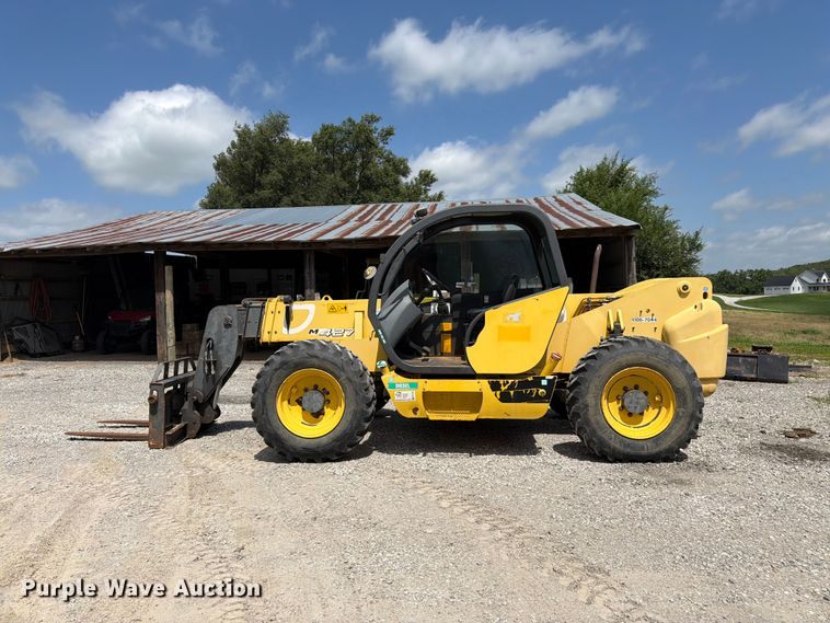 image for item FK3106 2007 New Holland M427 telehandler