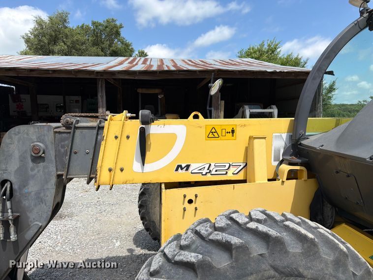 image for item FK3106 2007 New Holland M427 telehandler