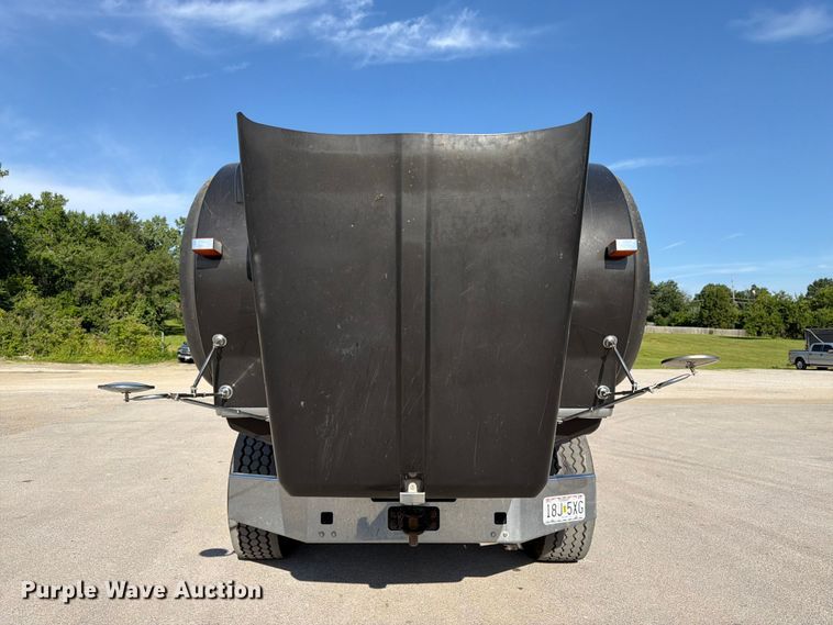 image for item FK3131 2013 Kenworth T800 dump truck