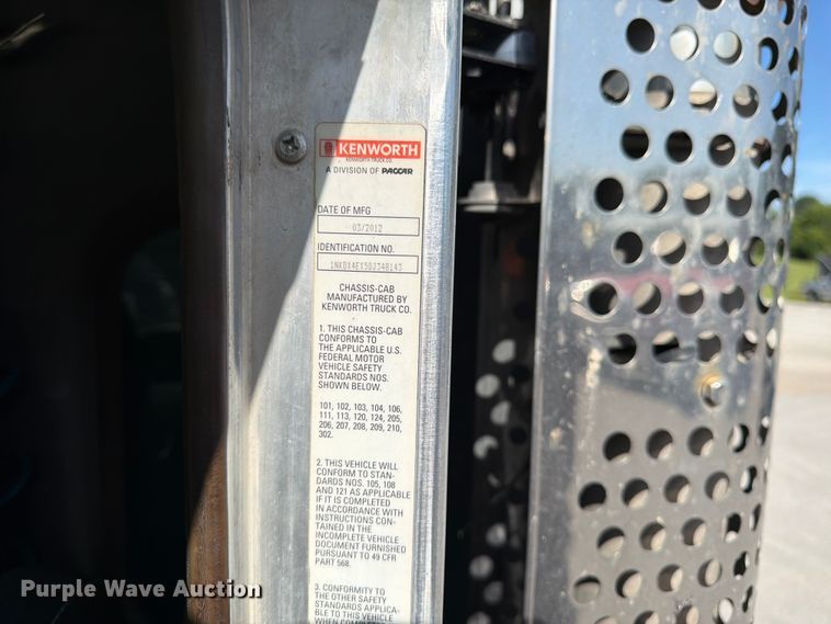 image for item FK3131 2013 Kenworth T800 dump truck