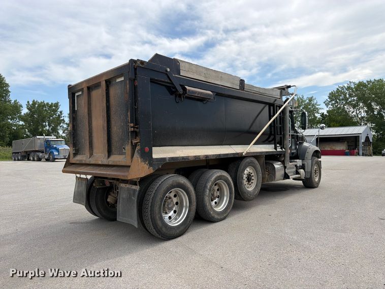 image for item FK3132 2015 Mack GU dump truck