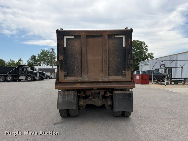 image for item FK3132 2015 Mack GU dump truck