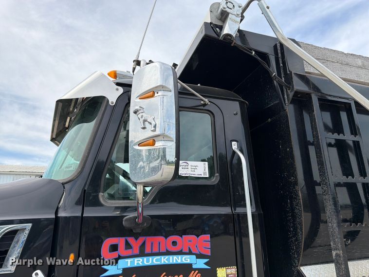 image for item FK3132 2015 Mack GU dump truck