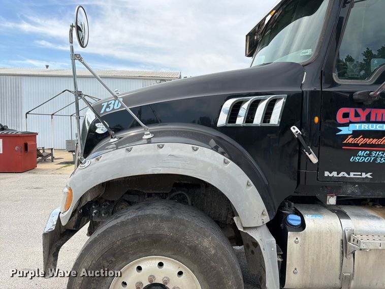 image for item FK3132 2015 Mack GU dump truck