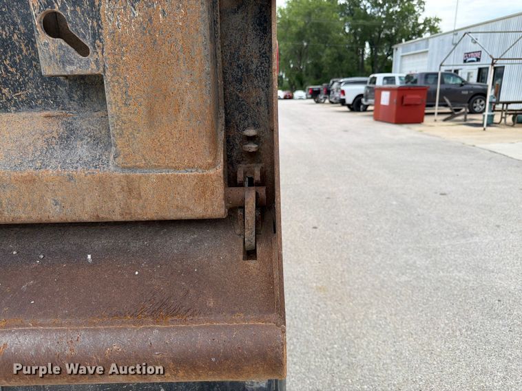 image for item FK3132 2015 Mack GU dump truck
