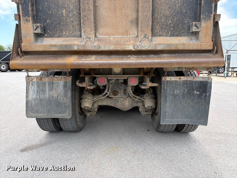 image for item FK3132 2015 Mack GU dump truck
