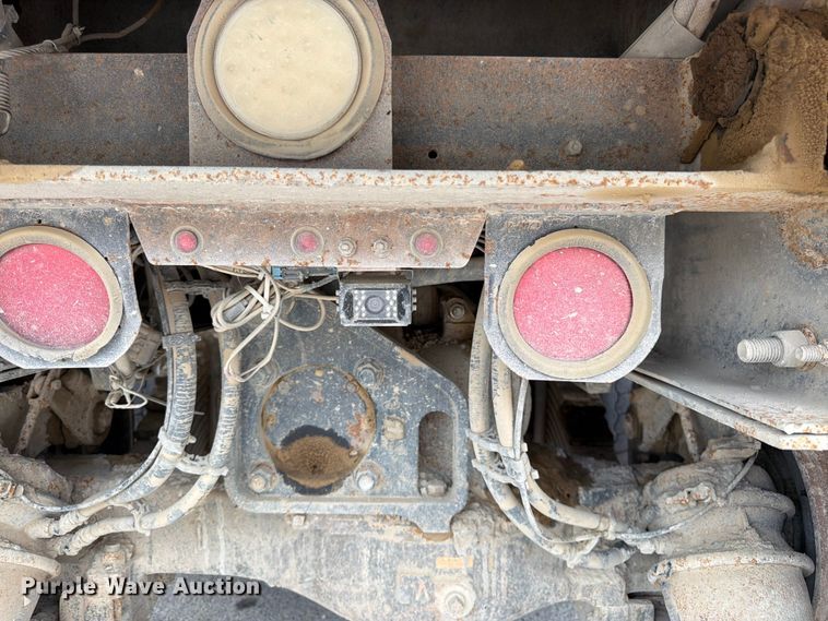 image for item FK3132 2015 Mack GU dump truck