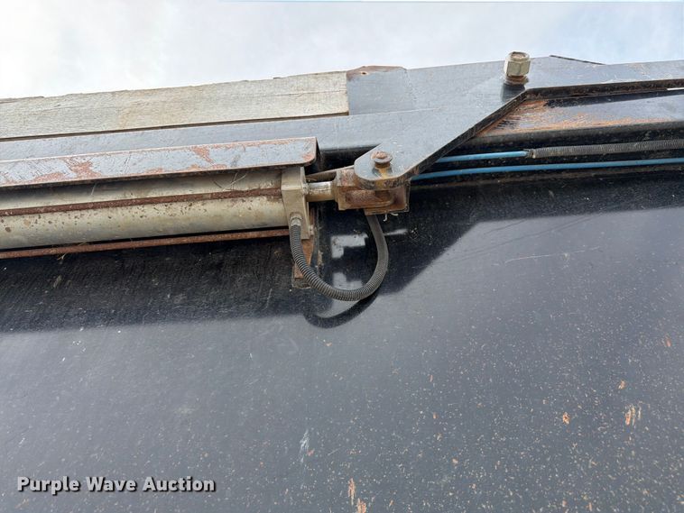 image for item FK3132 2015 Mack GU dump truck