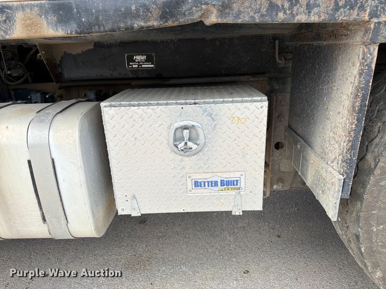 image for item FK3132 2015 Mack GU dump truck