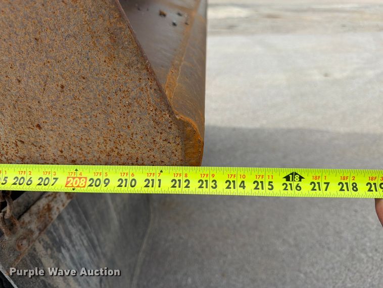 image for item FK3132 2015 Mack GU dump truck