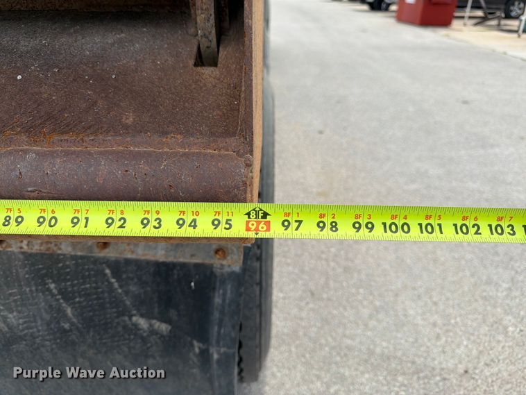 image for item FK3132 2015 Mack GU dump truck