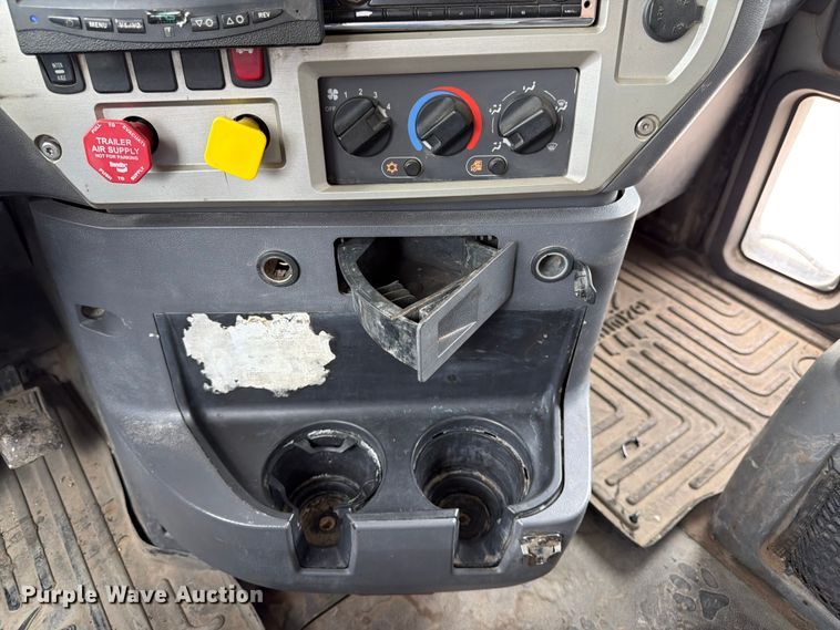 image for item FK3132 2015 Mack GU dump truck
