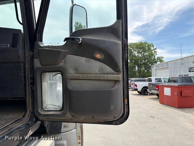 image for item FK3132 2015 Mack GU dump truck