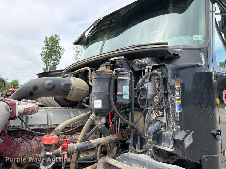 image for item FK3132 2015 Mack GU dump truck