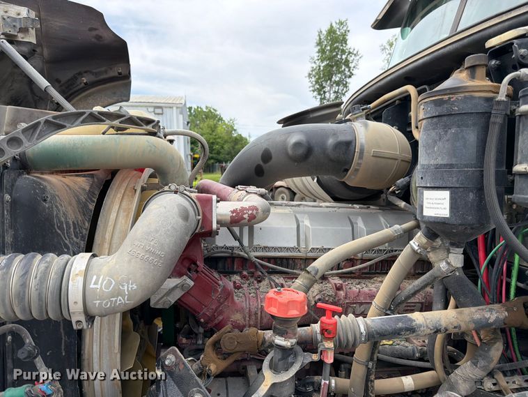 image for item FK3132 2015 Mack GU dump truck