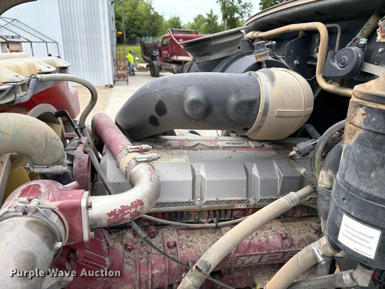 image for item FK3132 2015 Mack GU dump truck