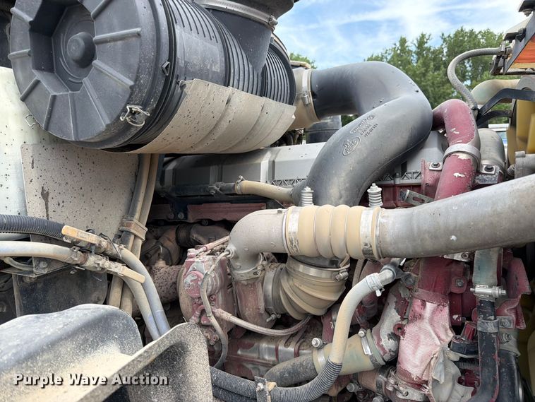 image for item FK3132 2015 Mack GU dump truck