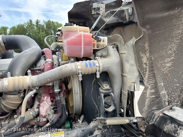 image for item FK3132 2015 Mack GU dump truck