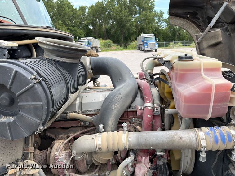 image for item FK3132 2015 Mack GU dump truck